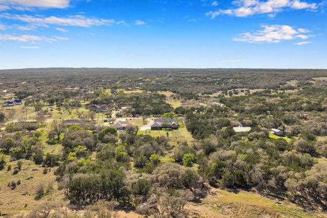 107 N Oak Vista DR, Burnet, TX 78611