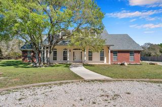 107 N Oak Vista DR, Burnet, TX 78611