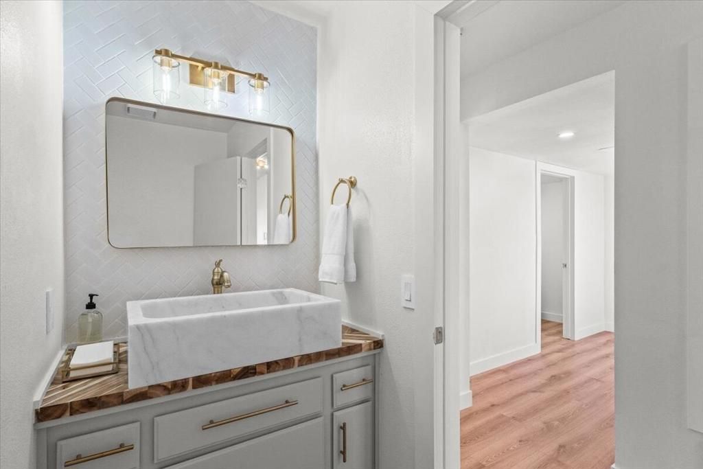 Image 17 of property listing at 50172 Calle Maria, La Quinta, CA 92253