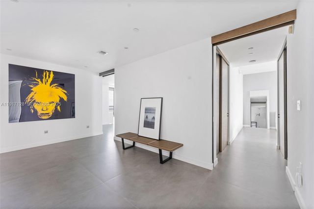 900 Biscayne Blvd PH 6205, Miami, FL 33132