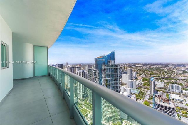 900 Biscayne Blvd PH 6205, Miami, FL 33132