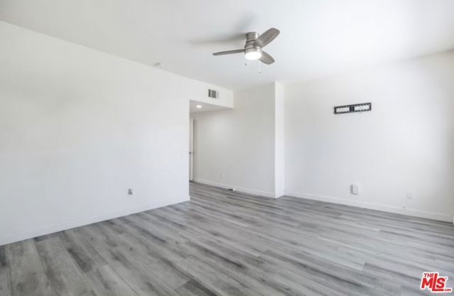 19029 Nordhoff Street 205, Northridge (los Angeles), CA 91324