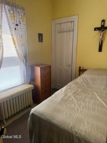 145 4th Street, Troy, NY 12180