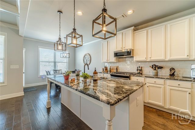 879 W Union Grove Circle, Auburn, GA 30011