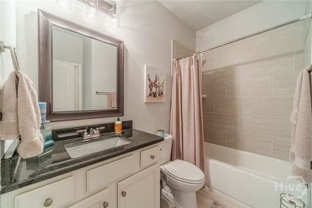 879 W Union Grove Circle, Auburn, GA 30011