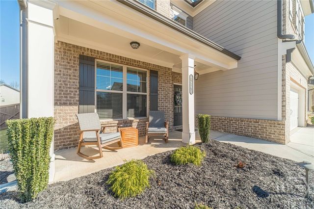 879 W Union Grove Circle, Auburn, GA 30011