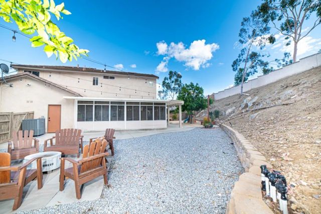 17801 Morning Rock, Riverside, CA 92503