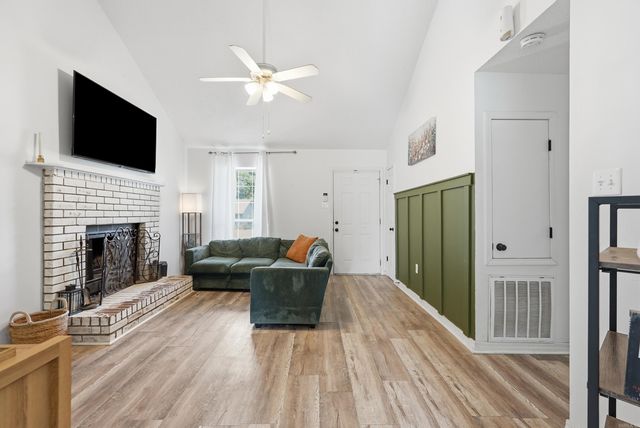 27 Burns Drive, Cabot, AR 72023