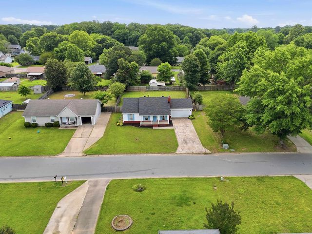 27 Burns Drive, Cabot, AR 72023