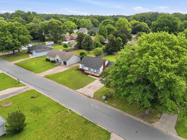 27 Burns Drive, Cabot, AR 72023