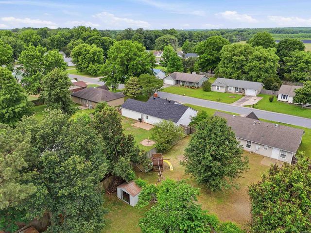 27 Burns Drive, Cabot, AR 72023