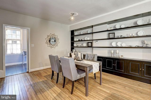 2528 QUEEN ANNES LN NW, Washington, DC 20037