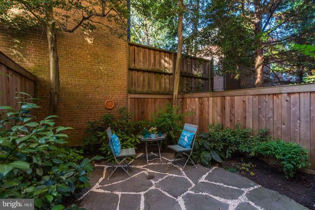 2528 QUEEN ANNES LN NW, Washington, DC 20037