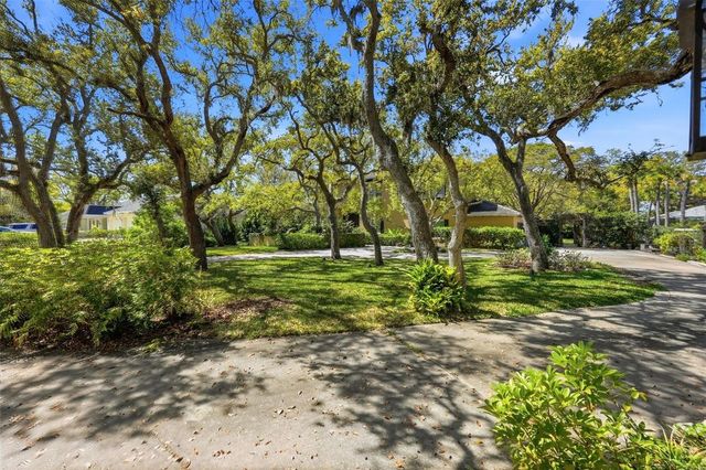 10785 DANIELLE DRIVE, Largo, FL 33774