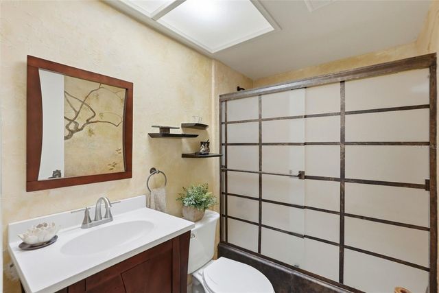 10785 DANIELLE DRIVE, Largo, FL 33774