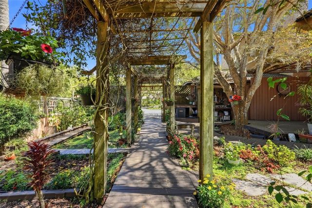 10785 DANIELLE DRIVE, Largo, FL 33774