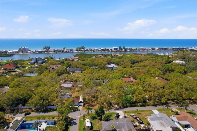 10785 DANIELLE DRIVE, Largo, FL 33774