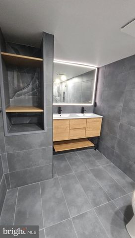 4317 N 9TH ST, Philadelphia, PA 19140