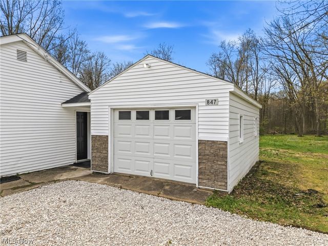 847 State Route 534 NW, Newton Falls, OH 44444