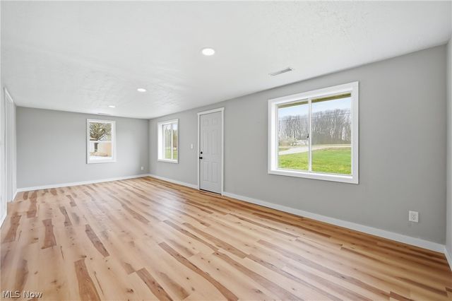 847 State Route 534 NW, Newton Falls, OH 44444