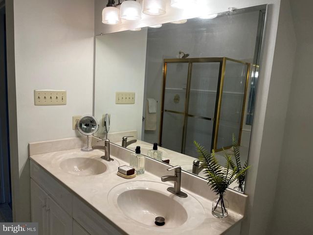 388 HOBSON PL, Blue Bell, PA 19422