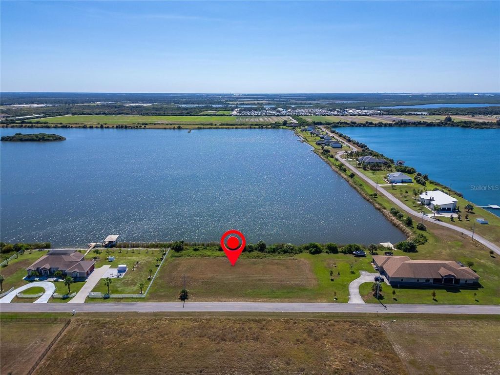 Image 13 of property listing at GULF CITY ROAD, Ruskin, FL 33570