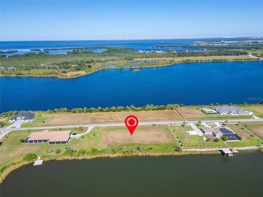 Image 18 of property listing at GULF CITY ROAD, Ruskin, FL 33570