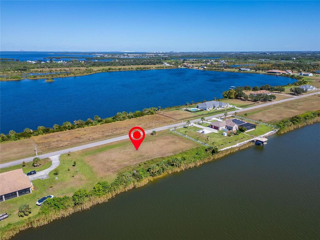 Image 20 of property listing at GULF CITY ROAD, Ruskin, FL 33570
