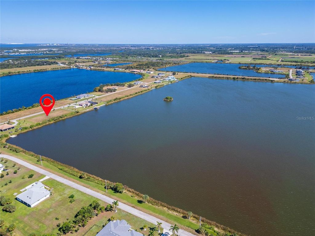 Image 29 of property listing at GULF CITY ROAD, Ruskin, FL 33570