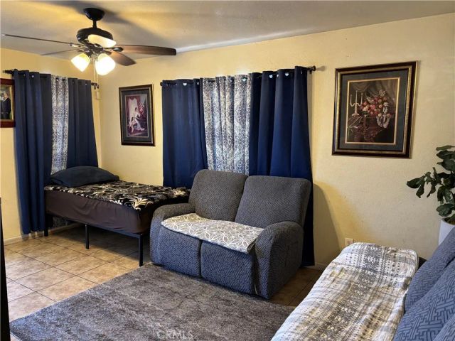 9313 Hickory, Los Angeles, CA 90002