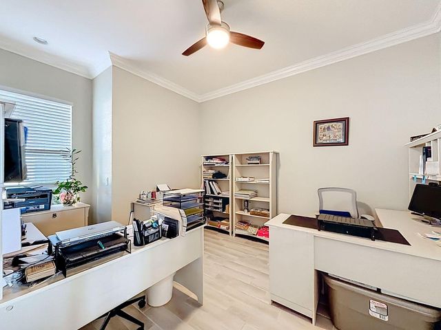 5105 JAREDS LANDING WAY, Oxford, FL 34484