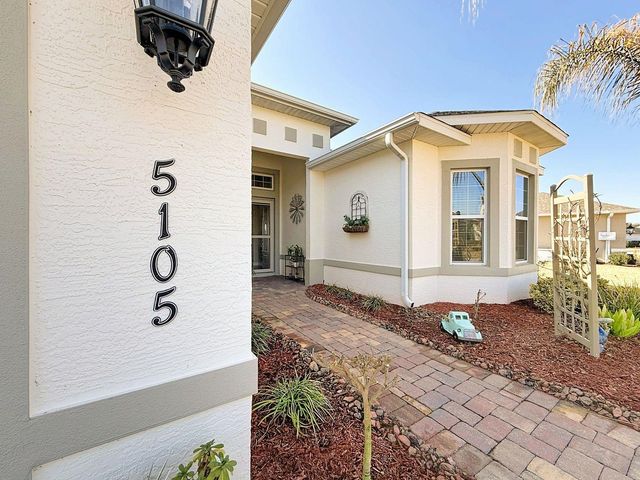 5105 JAREDS LANDING WAY, Oxford, FL 34484