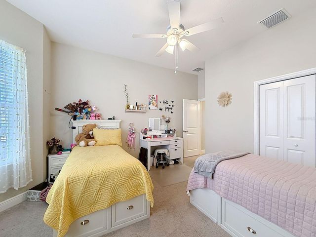 5105 JAREDS LANDING WAY, Oxford, FL 34484