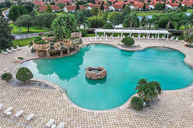 5105 JAREDS LANDING WAY, Oxford, FL 34484