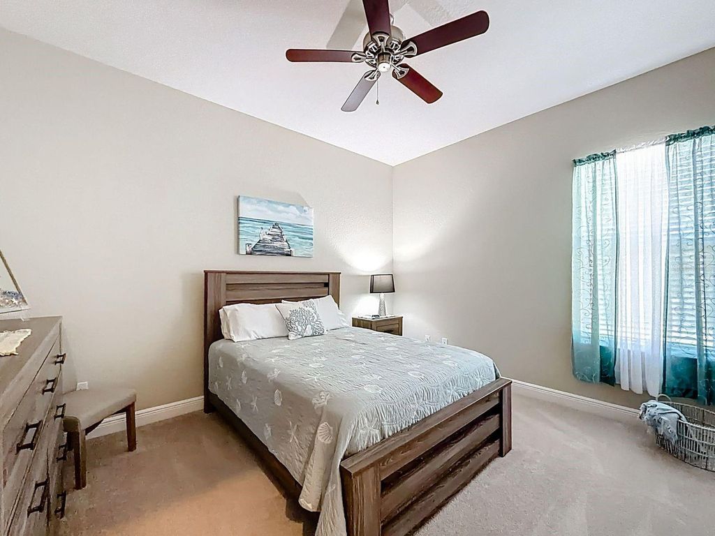 Image 27 of property listing at 5105 JAREDS LANDING WAY, Oxford, FL 34484