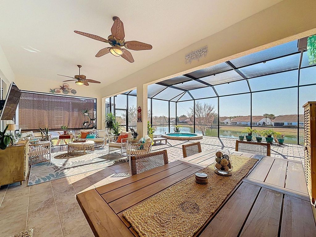 Image 31 of property listing at 5105 JAREDS LANDING WAY, Oxford, FL 34484