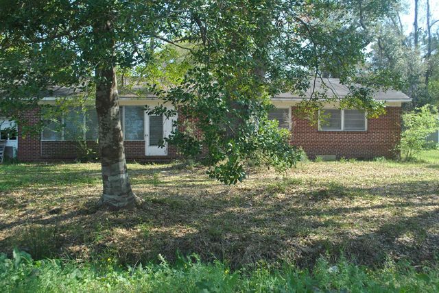 1834 Sumter St., Georgetown, SC 29440