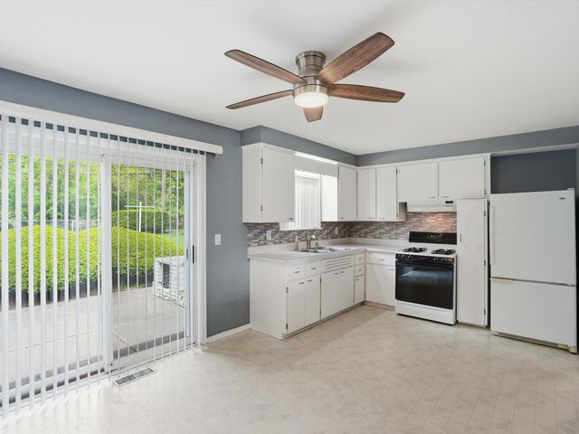 12641 Raleigh Drive, Sterling Heights City, MI 48313
