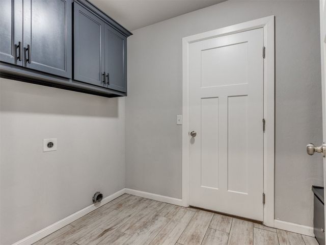 12929 NW 4th Street, Yukon, OK 73099