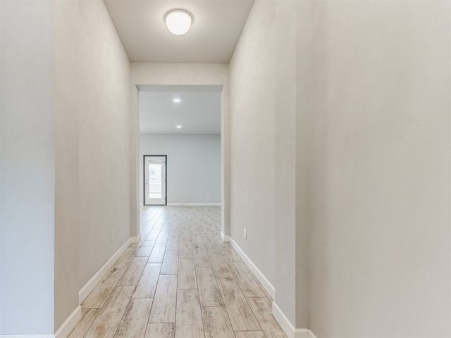 12929 NW 4th Street, Yukon, OK 73099