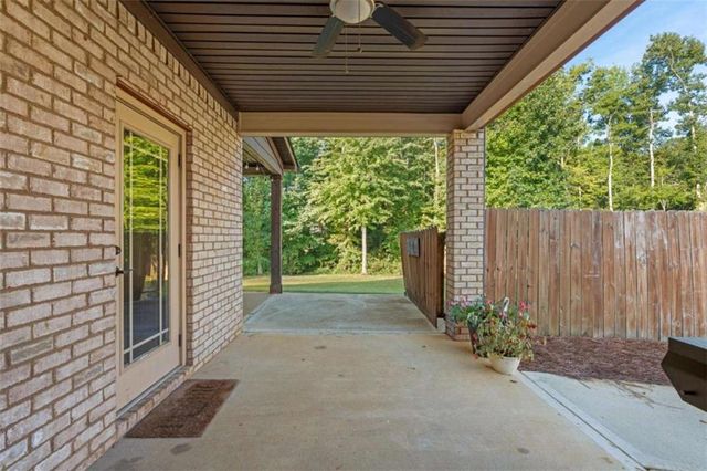 156 Fishers Mill Drive, Mcdonough, GA 30252