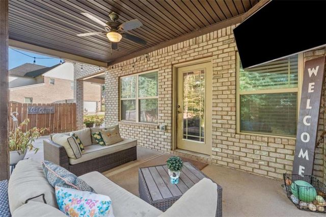 156 Fishers Mill Drive, Mcdonough, GA 30252