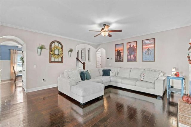 156 Fishers Mill Drive, Mcdonough, GA 30252