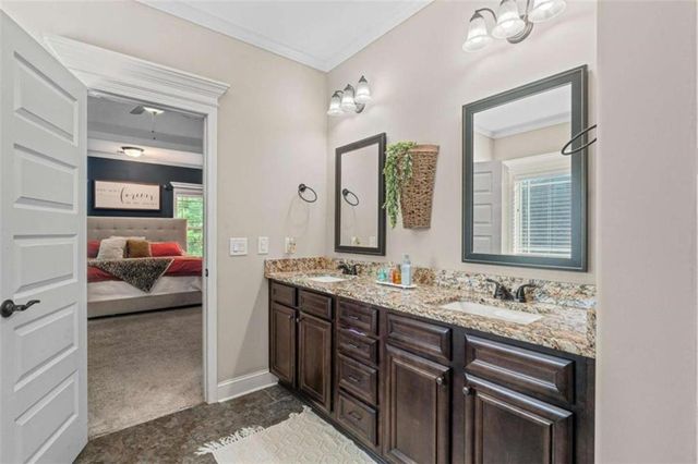 156 Fishers Mill Drive, Mcdonough, GA 30252