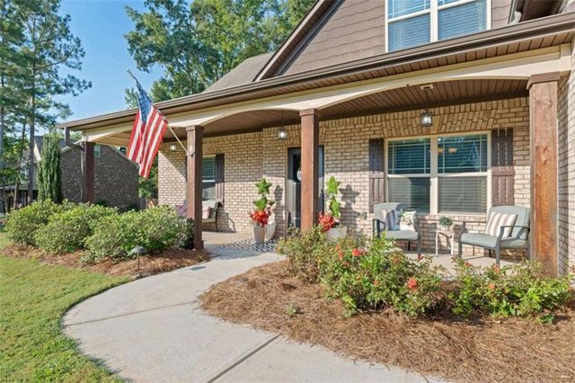 156 Fishers Mill Drive, Mcdonough, GA 30252