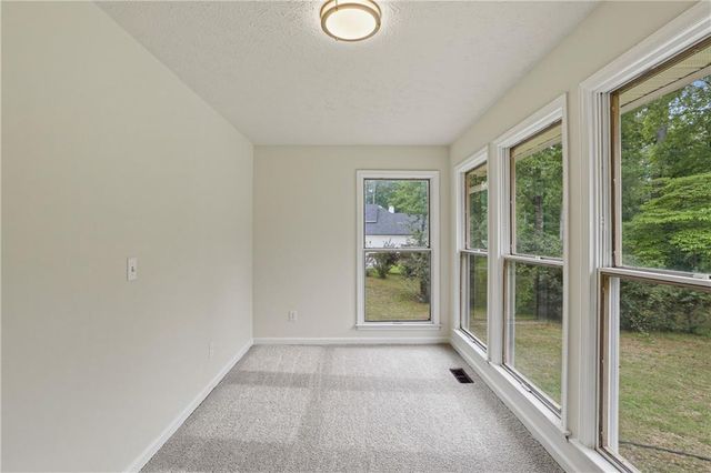 130 Seneca Place, Fayetteville, GA 30215