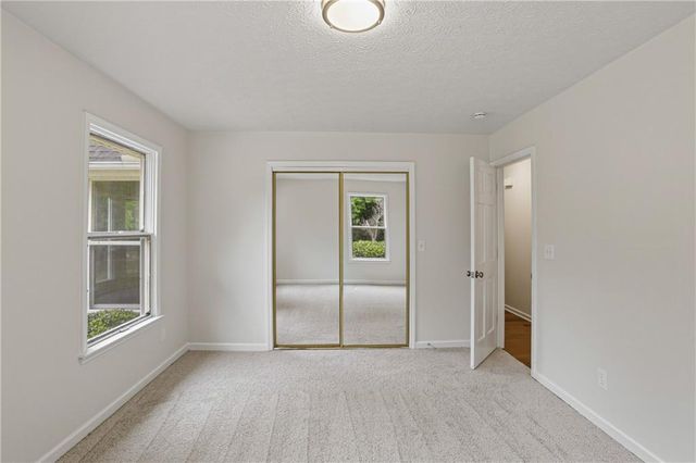 130 Seneca Place, Fayetteville, GA 30215