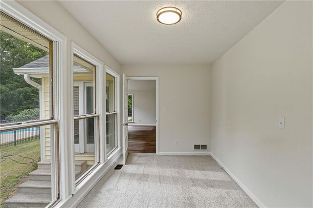 130 Seneca Place, Fayetteville, GA 30215