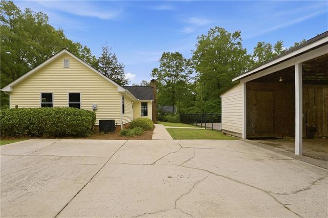 130 Seneca Place, Fayetteville, GA 30215