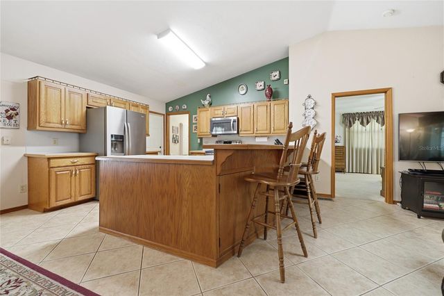 561 SE 28TH STREET, Melrose, FL 32666